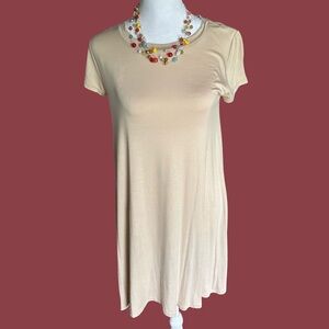 NWT lightweight and flowy Forever 21 t-shirt dress